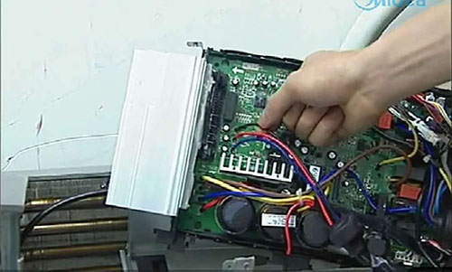 武穴美的空调电话是多少